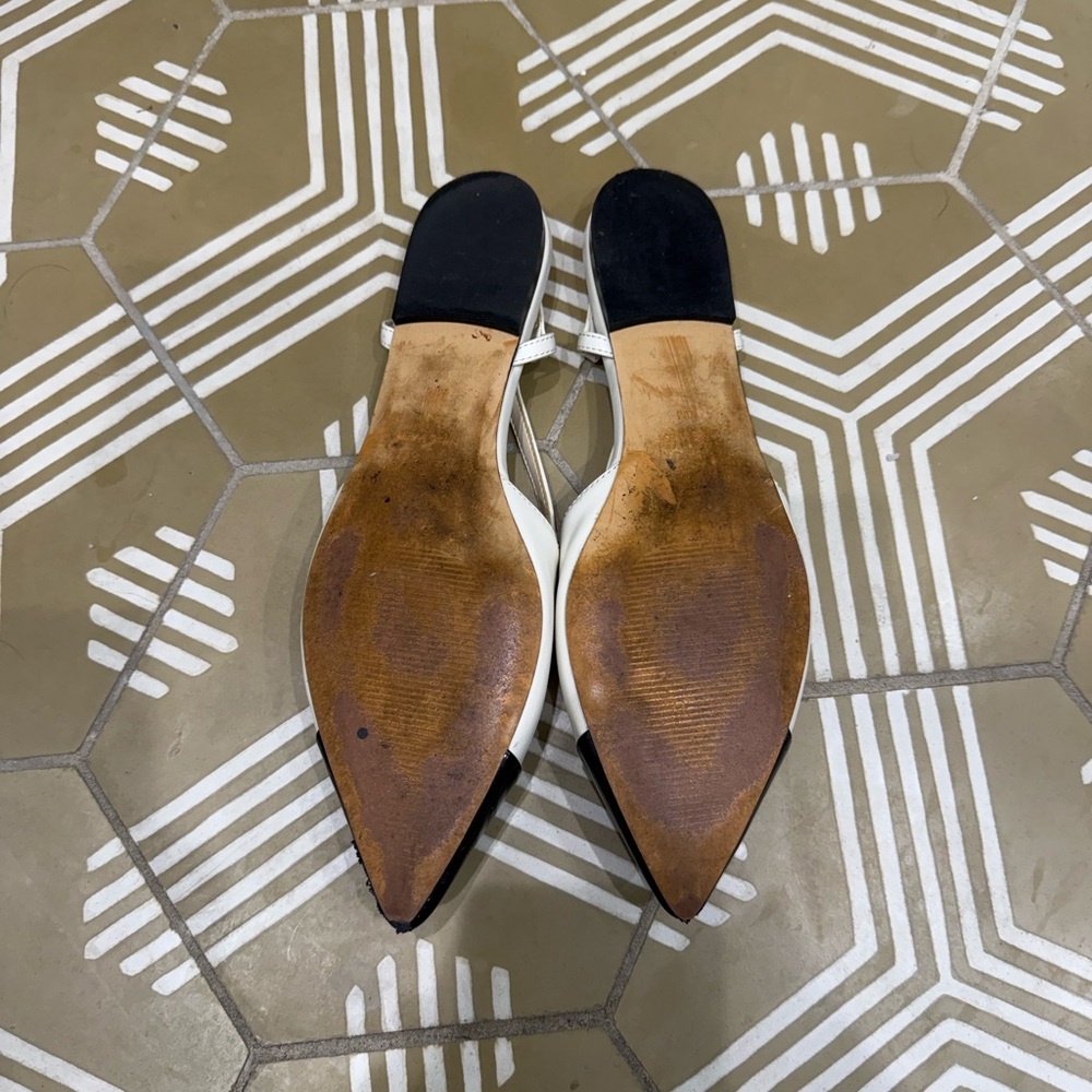 Nine West White and Black Pointed Slingback Flats - Picture 4 of 4